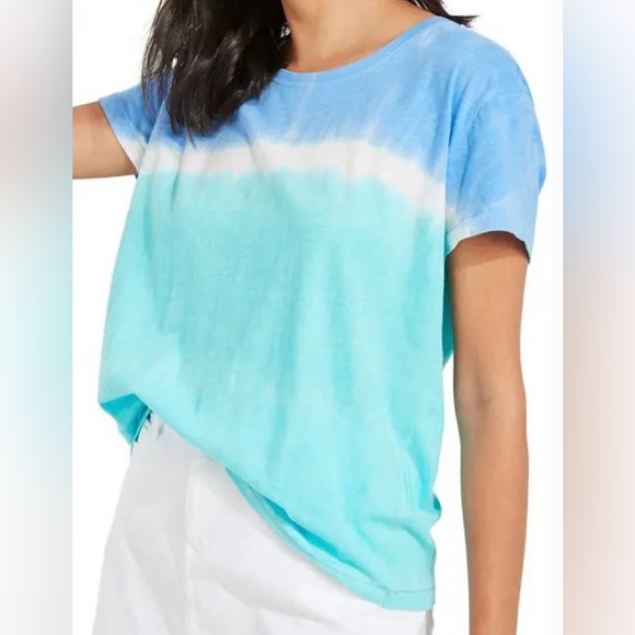Vineyard Vines Tops - vineyard vines Blue Tie Dye SurfTee